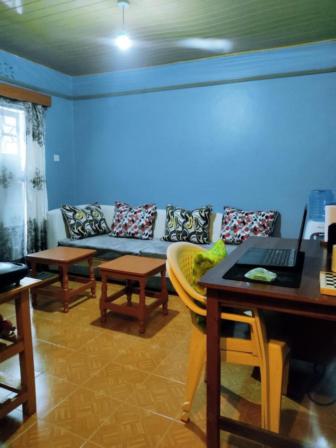 Half Acre Compound 1 Bedroom Residential Home 나쿠루 외부 사진